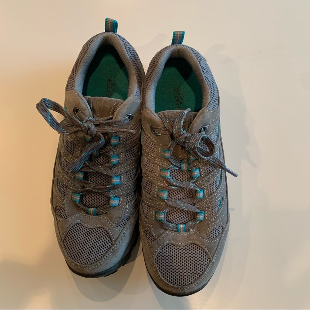 Women’s Eddie Bauer Hiking Shoes - Picture 3 of 7